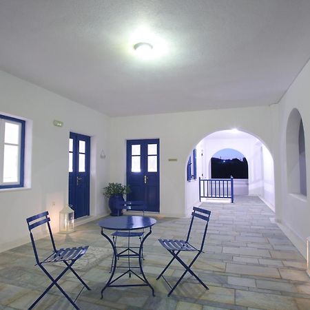 Paros Inn Logaras Eksteriør bilde