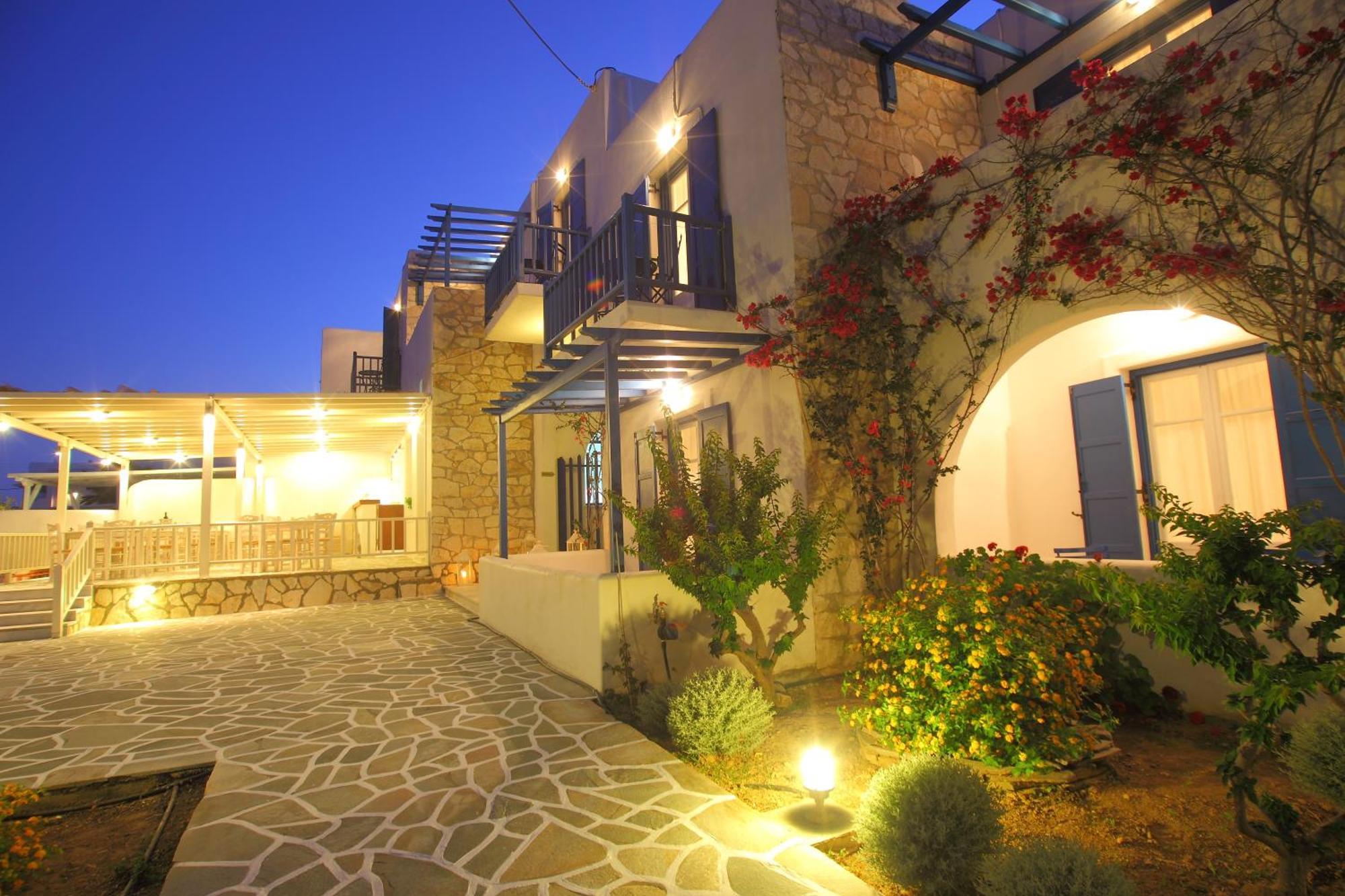 Paros Inn Logaras Eksteriør bilde