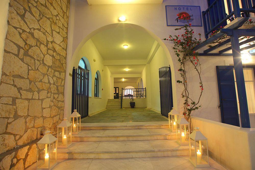 Paros Inn Logaras Eksteriør bilde