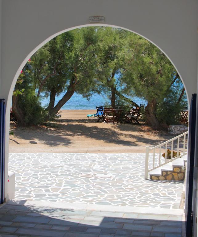 Paros Inn Logaras Eksteriør bilde